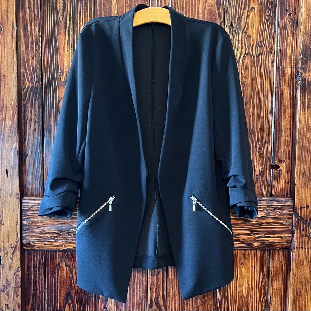 Maurice’s black blazer